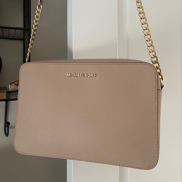 ↠ SOLD ↞ - Picture 3 of 6